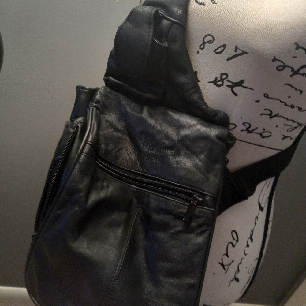 Buxton over the shoulder bag